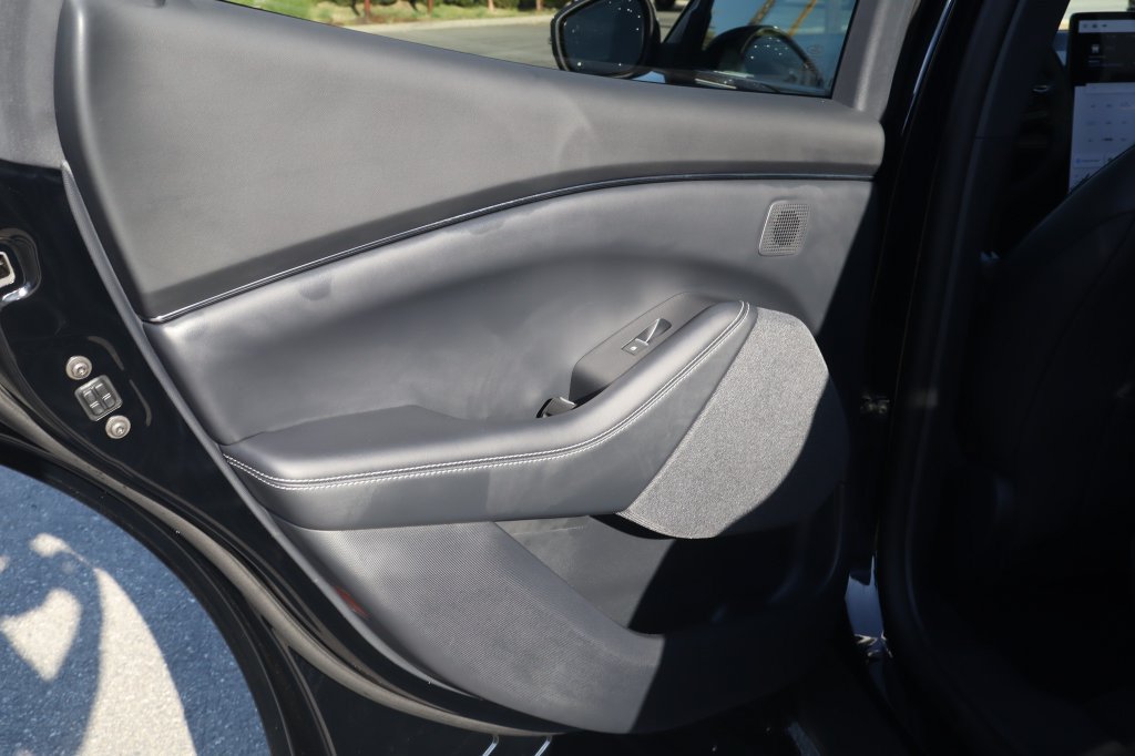Used 2025 Ford Mustang Mach-E Premium AWD/4WD image 33