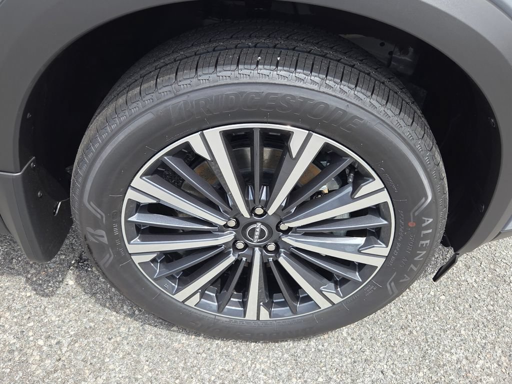 New 2026 Nissan Pathfinder Platinum FWD image 15