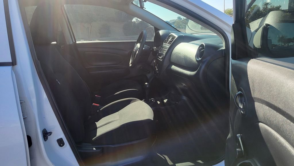 Used 2018 Nissan Versa S Plus FWD image 17