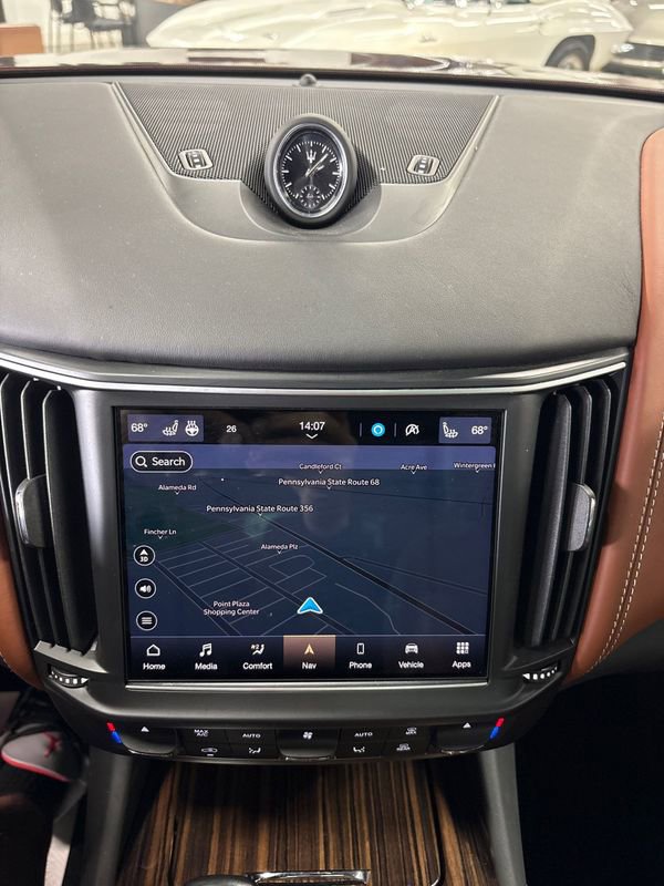 Used 2022 Maserati Levante GT image 37