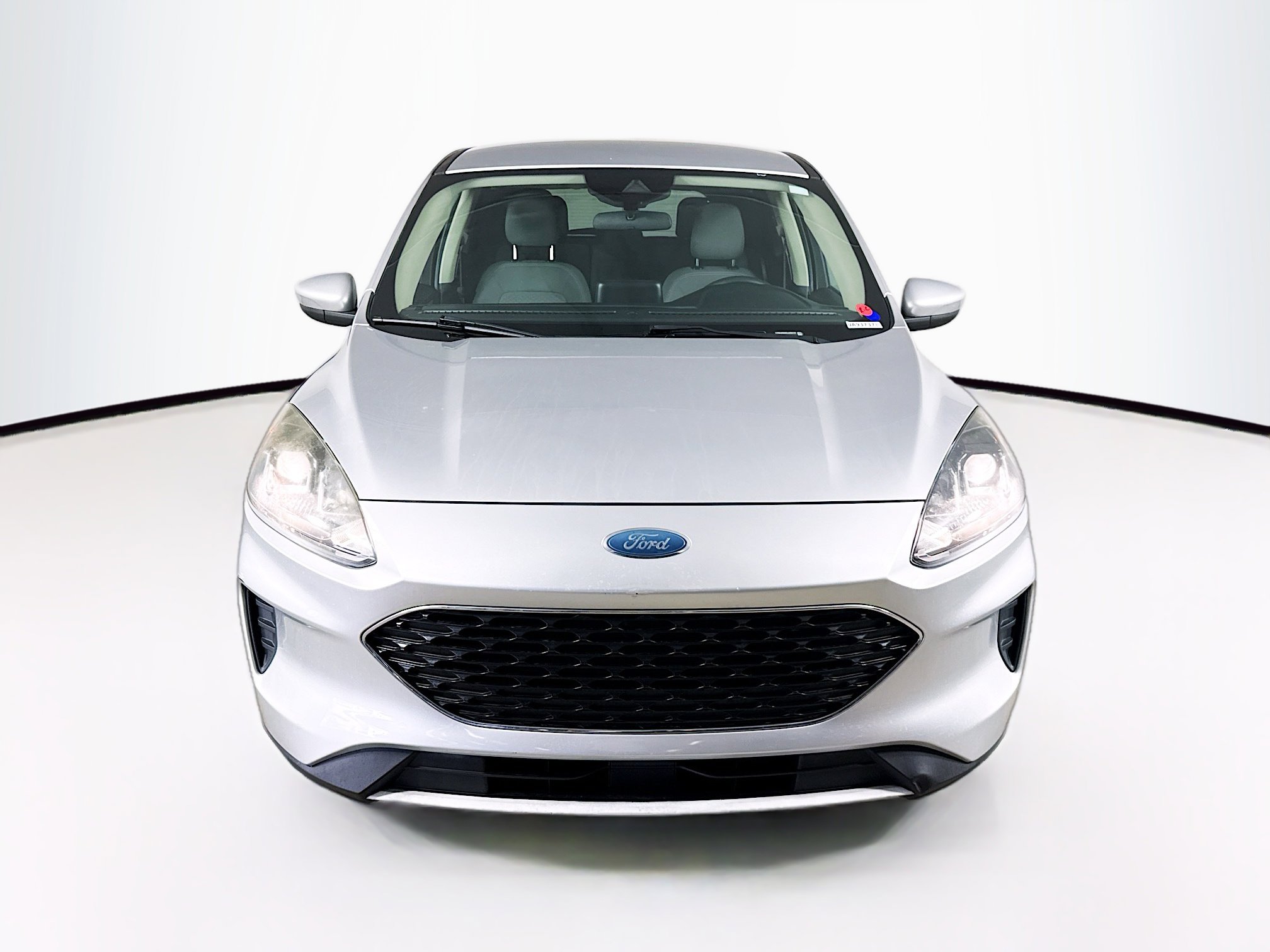 Used 2020 Ford Escape SE image 3