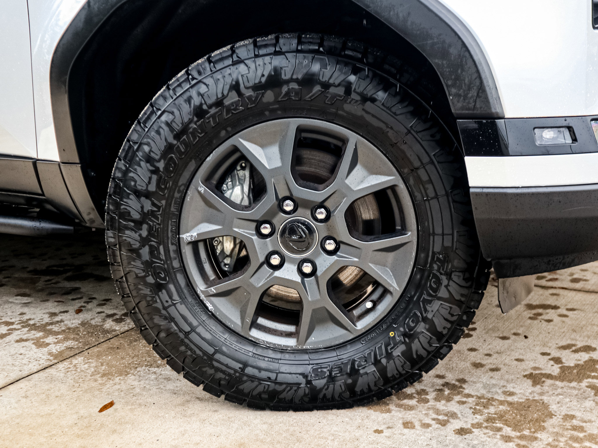 Used 2024 Lexus GX 550 AWD/4WD image 13