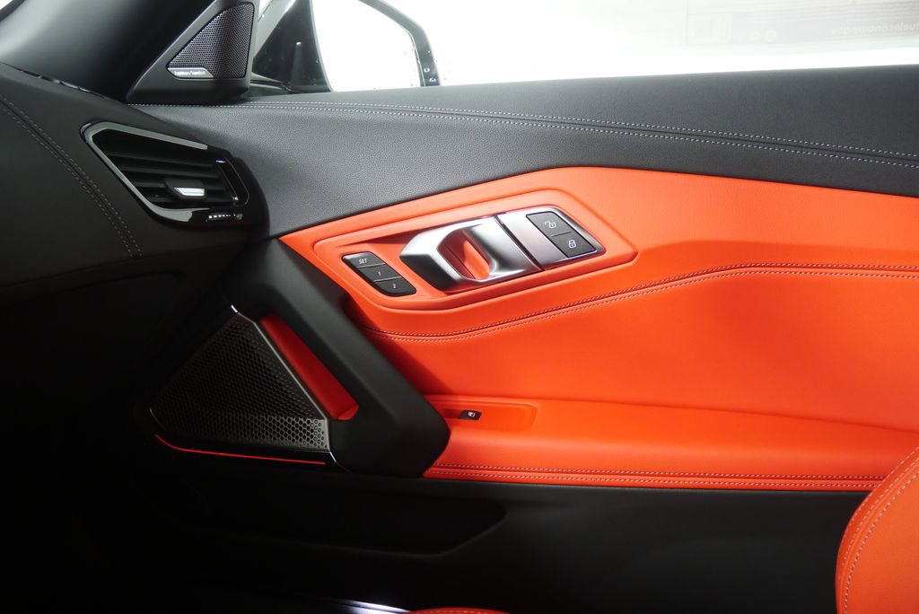 New 2026 BMW Z4 sDrive30i w/ Premium Package RWD image 20