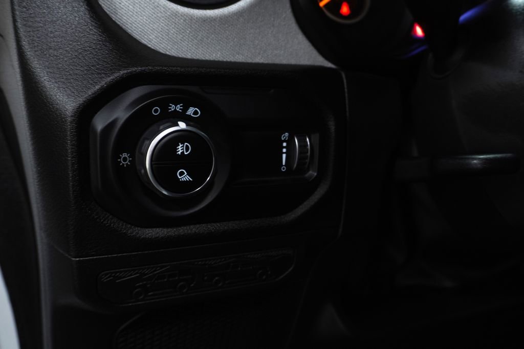 Used 2025 Jeep Gladiator Sport image 22