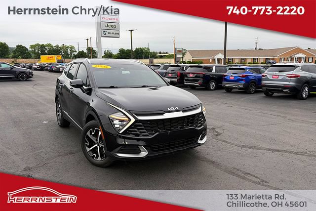 Used 2025 Kia Sportage EX AWD/4WD image 1