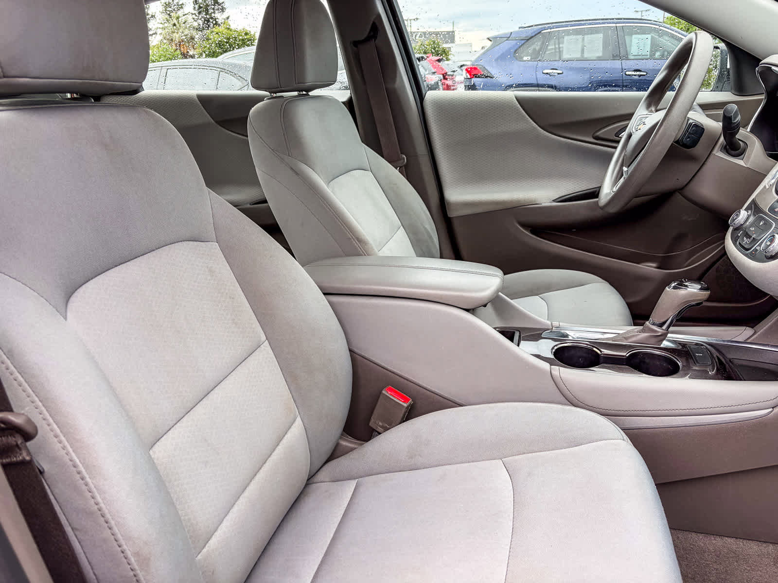 Used 2018 Chevrolet Malibu LT FWD image 14