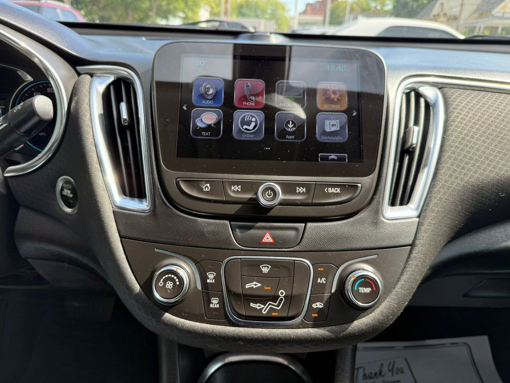 Used 2017 Chevrolet Malibu LT image 22