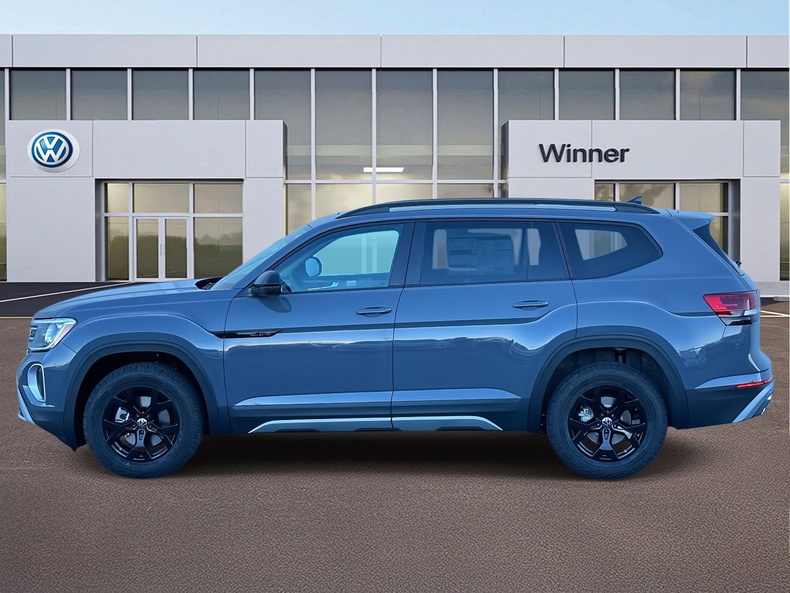 New 2026 Volkswagen Atlas Peak Edition video 2