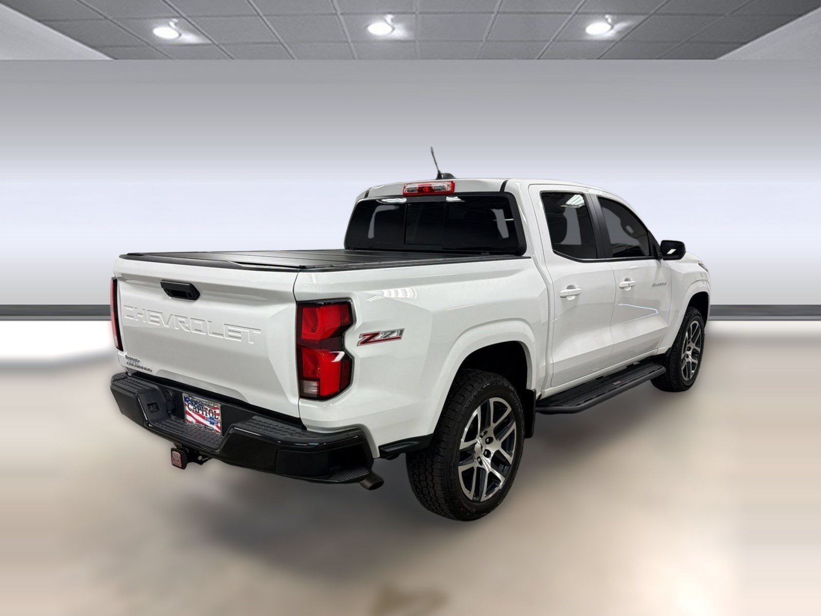 Used 2023 Chevrolet Colorado Z71 w/ Z71 Convenience Package 2 AWD/4WD image 7