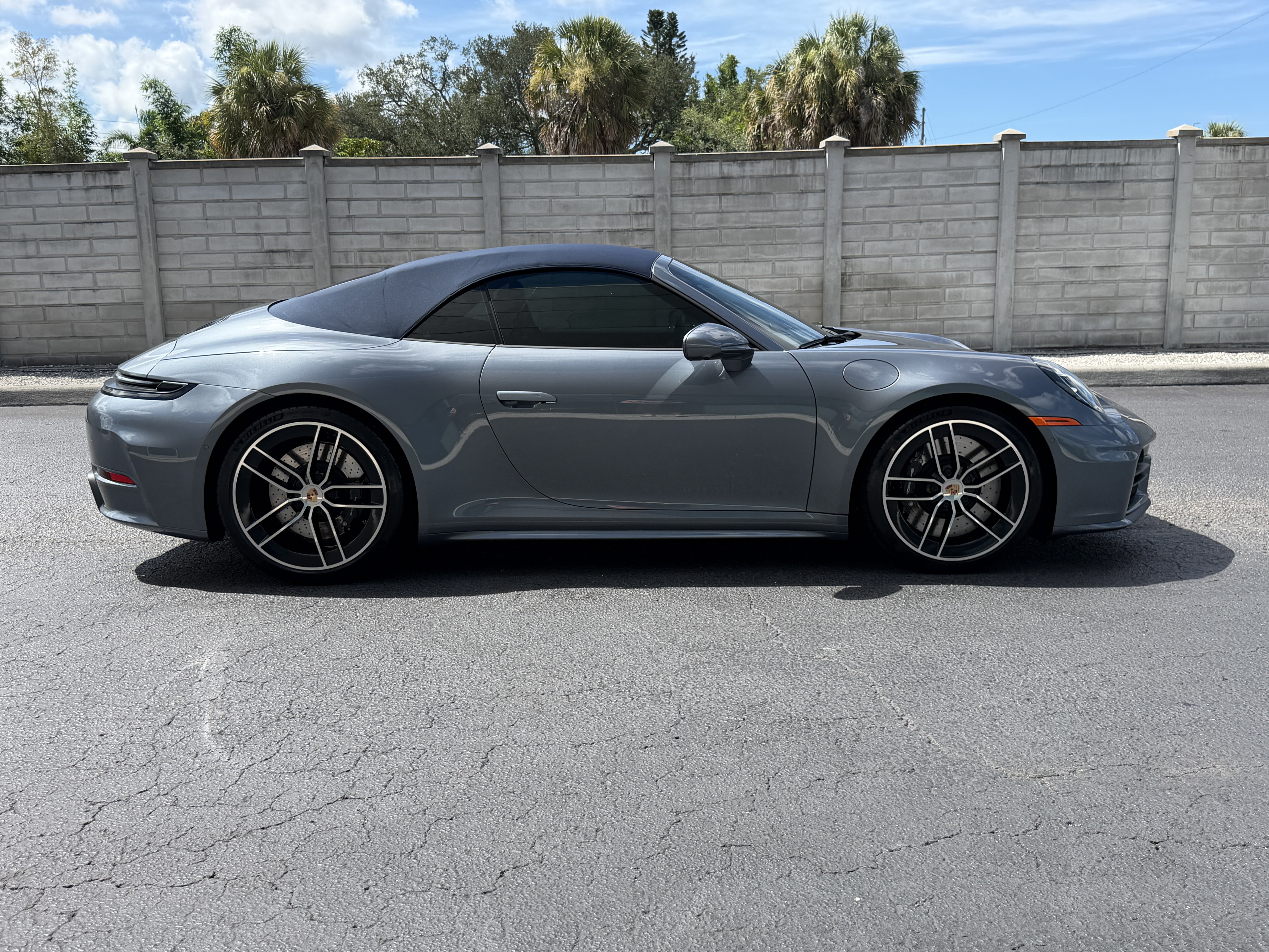Used 2025 Porsche 911 Carrera S RWD image 8