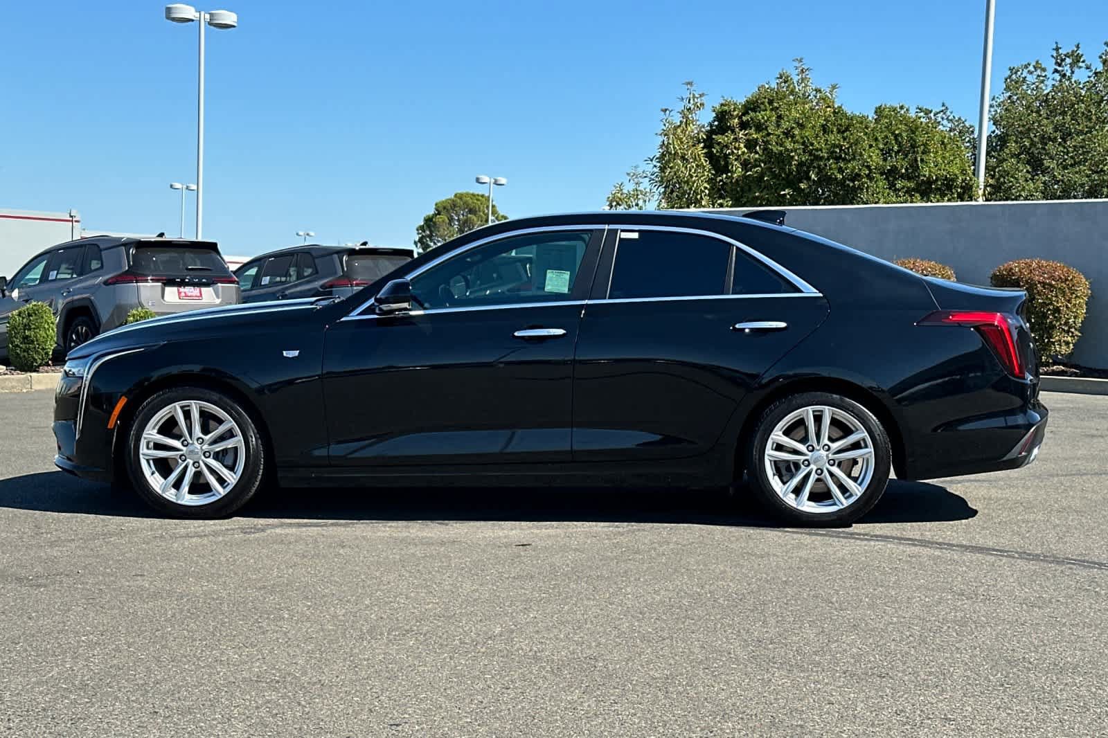 Used 2024 Cadillac CT4 Luxury RWD image 9