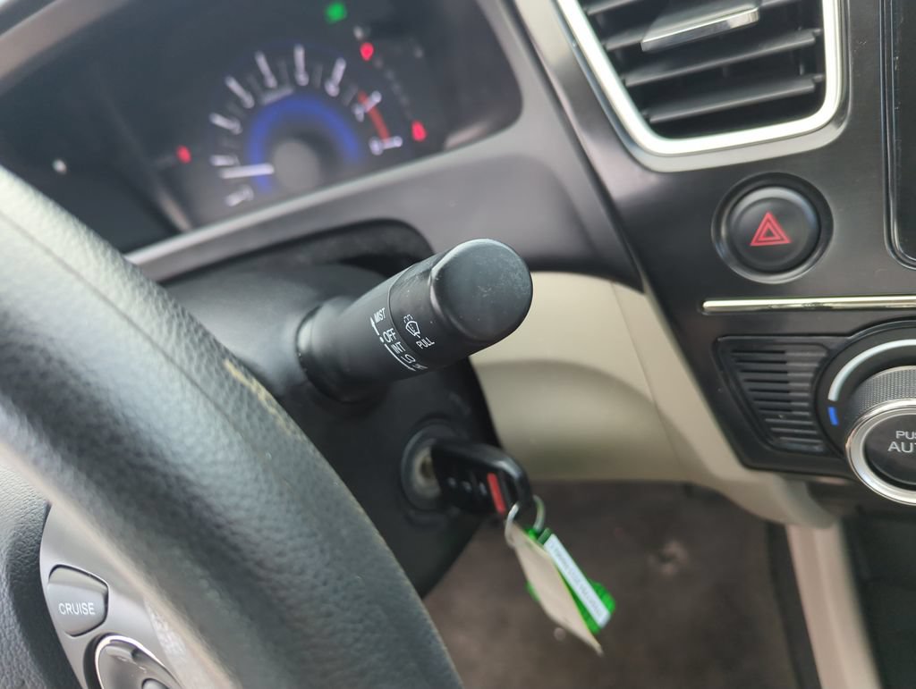 Used 2015 Honda Civic SE image 24