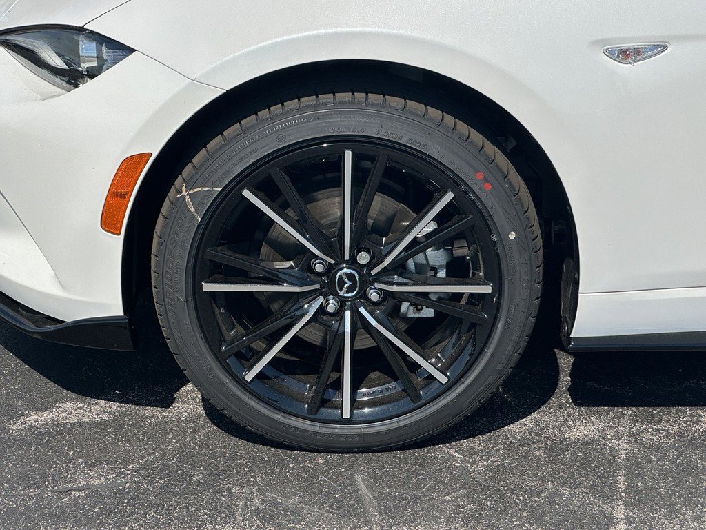 New 2026 MAZDA MX-5 Miata RF Grand Touring w/ Appearance Package image 6