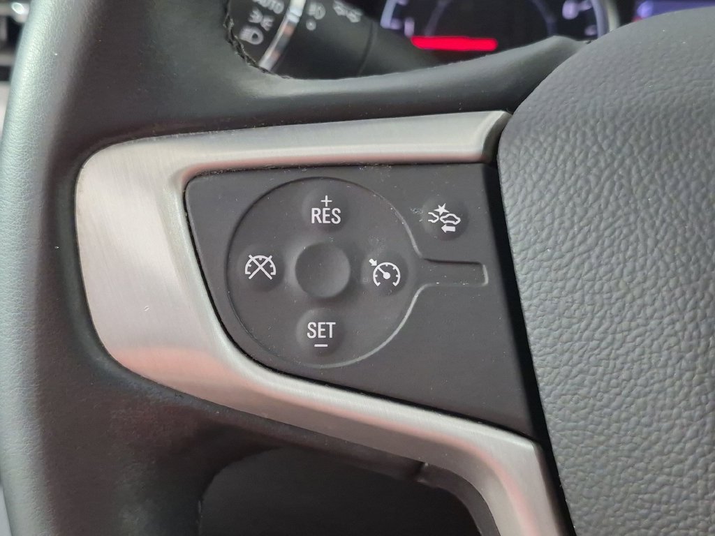 Certified 2023 GMC Acadia SLT FWD image 18