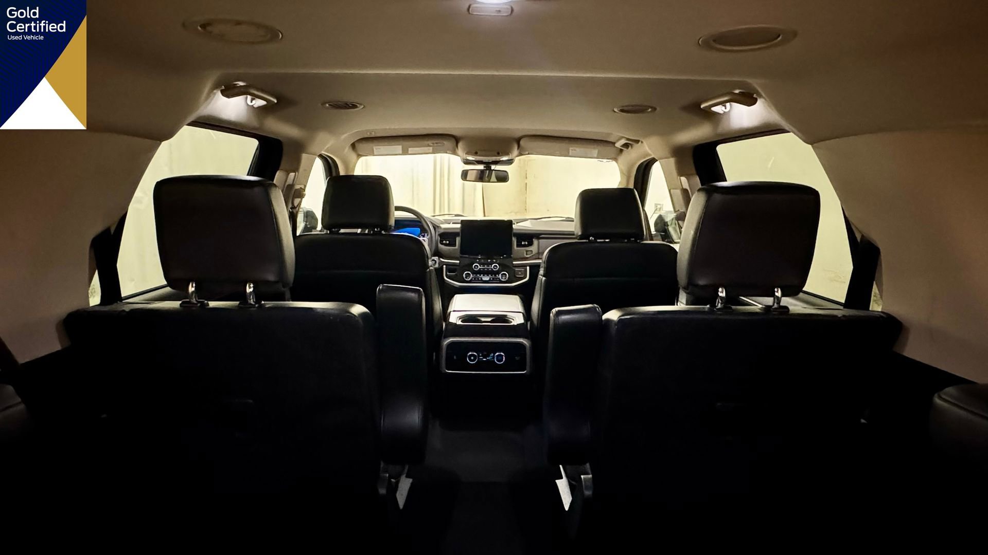 Certified 2024 Ford Expedition XLT image 18