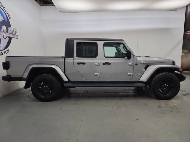 Used 2020 Jeep Gladiator Overland image 10