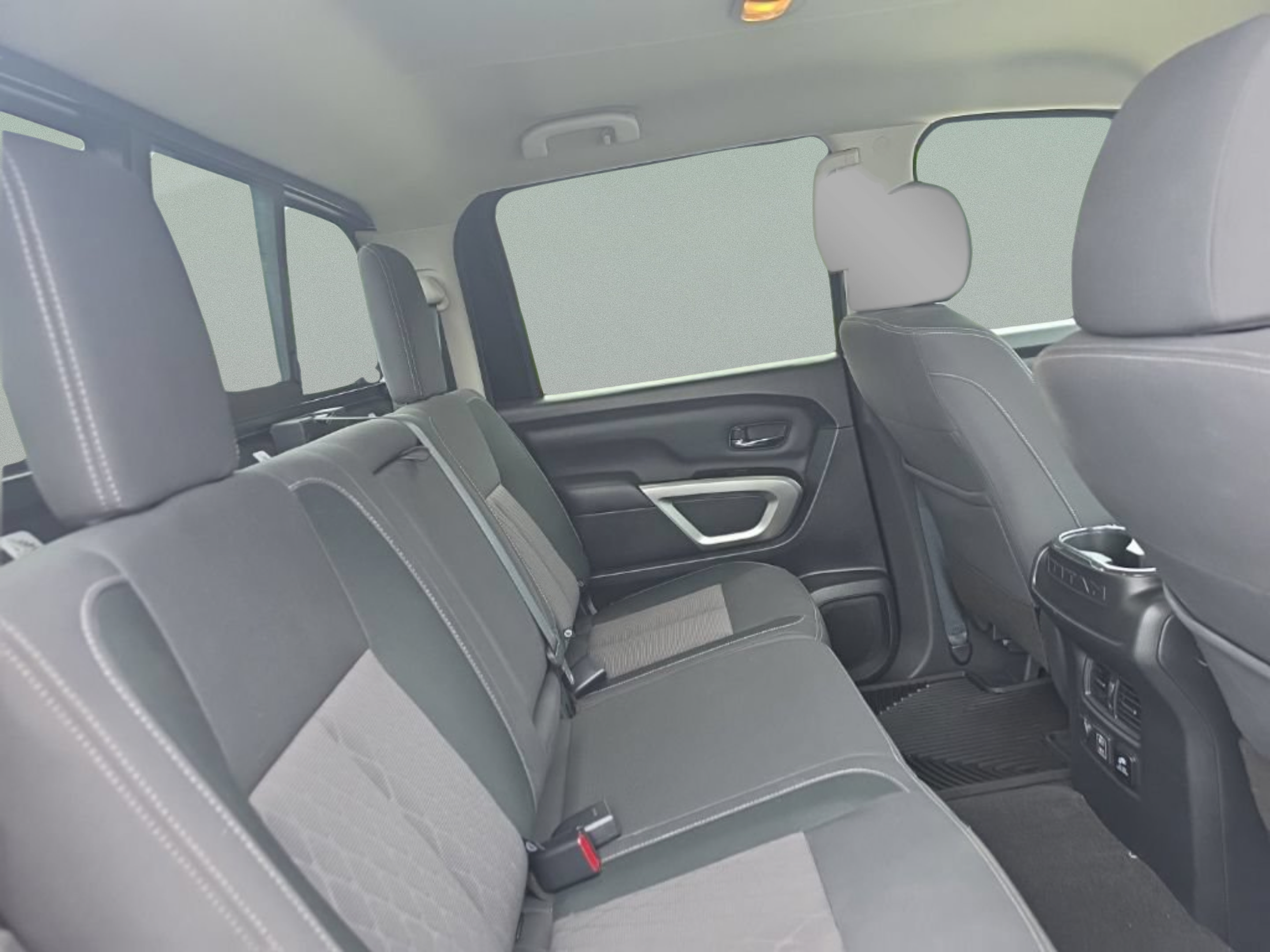 Used 2024 Nissan Titan SV w/ SV Convenience Package AWD/4WD image 24