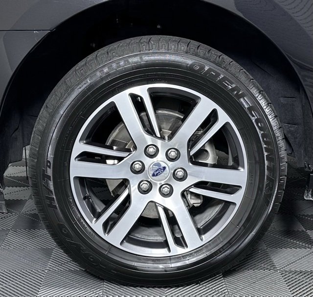 Used 2024 Ford Expedition Limited image 13