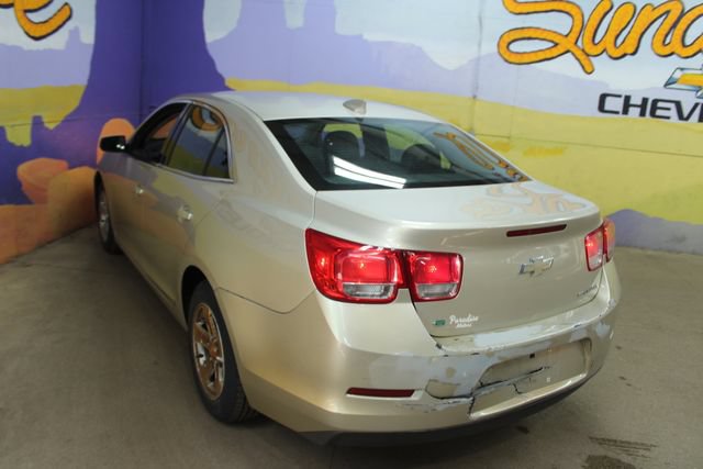 Used 2016 Chevrolet Malibu LT FWD image 5