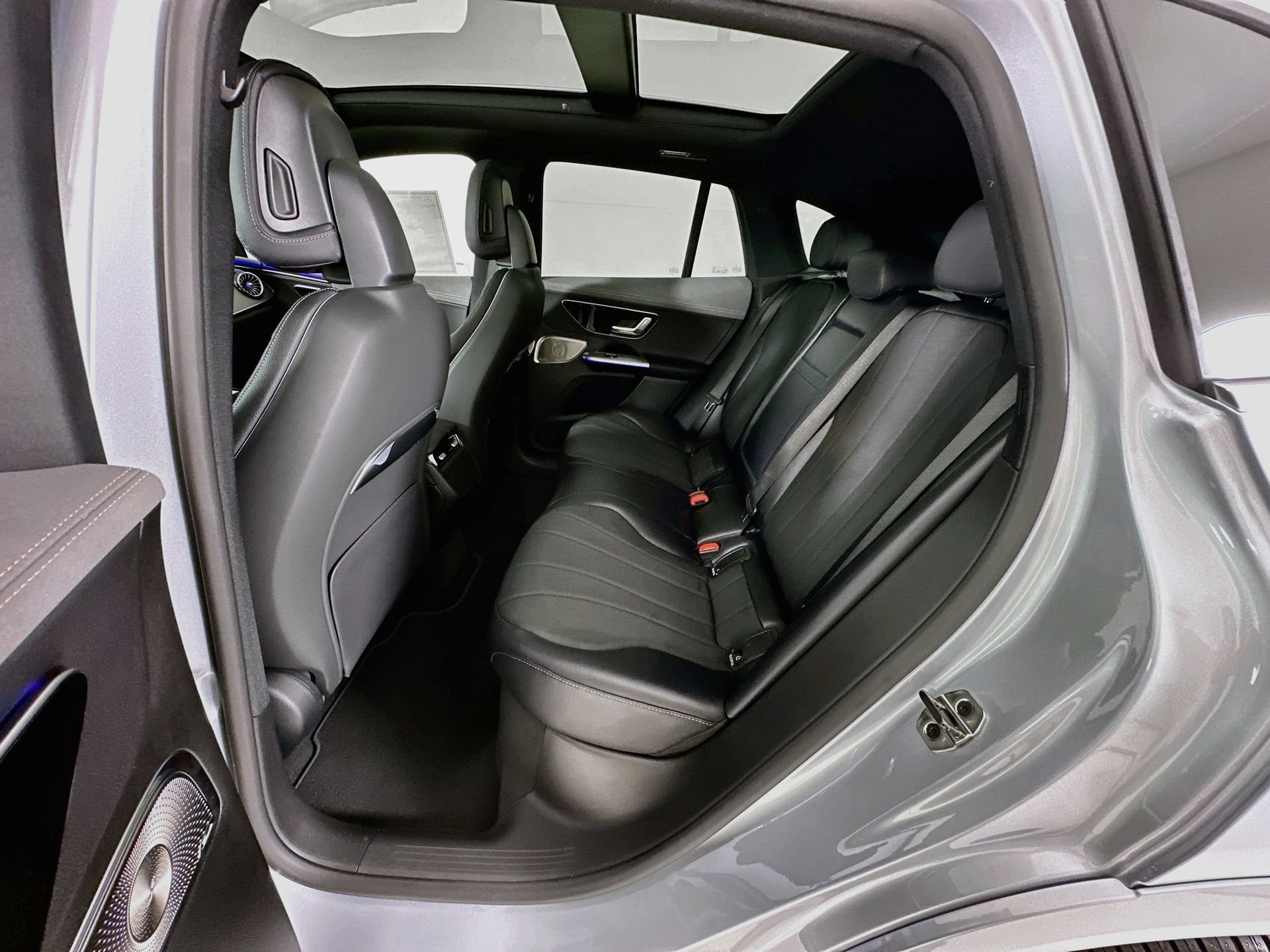 New 2027 Mercedes-Benz EQE 320+ SUV image 27