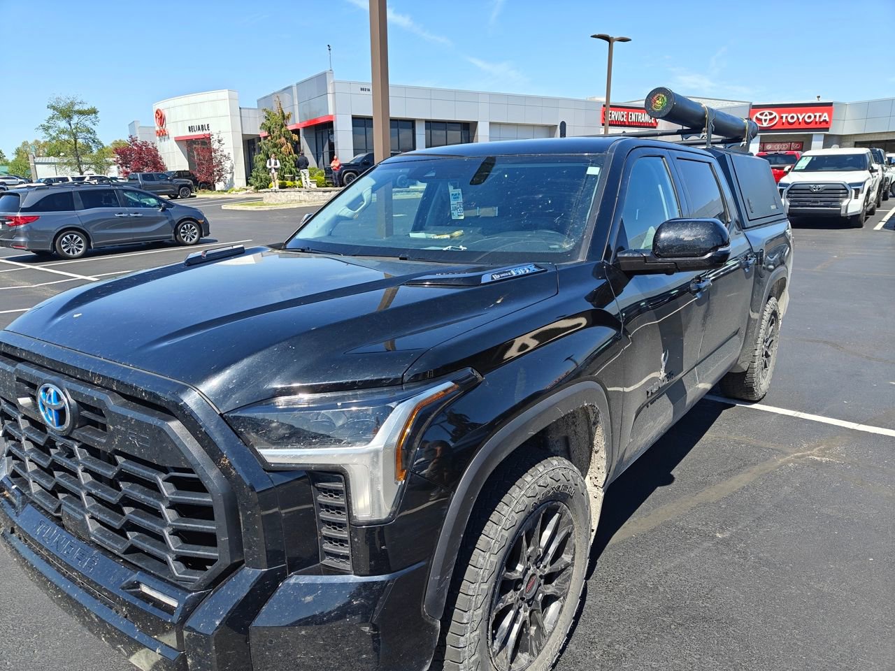 Used 2024 Toyota Tundra Limited w/ TRD Off-Road Package AWD/4WD image 11
