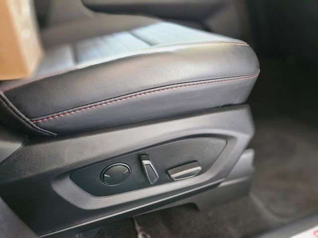 Used 2025 Ford Explorer ST-Line AWD/4WD image 14
