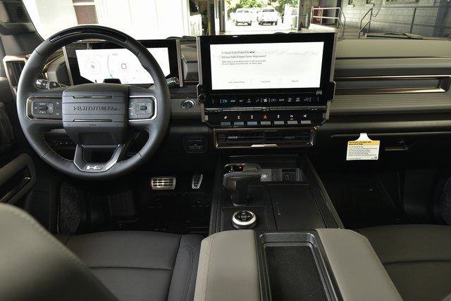 New 2025 GMC Hummer EV 2X w/ Extreme Off-Road Package image 23