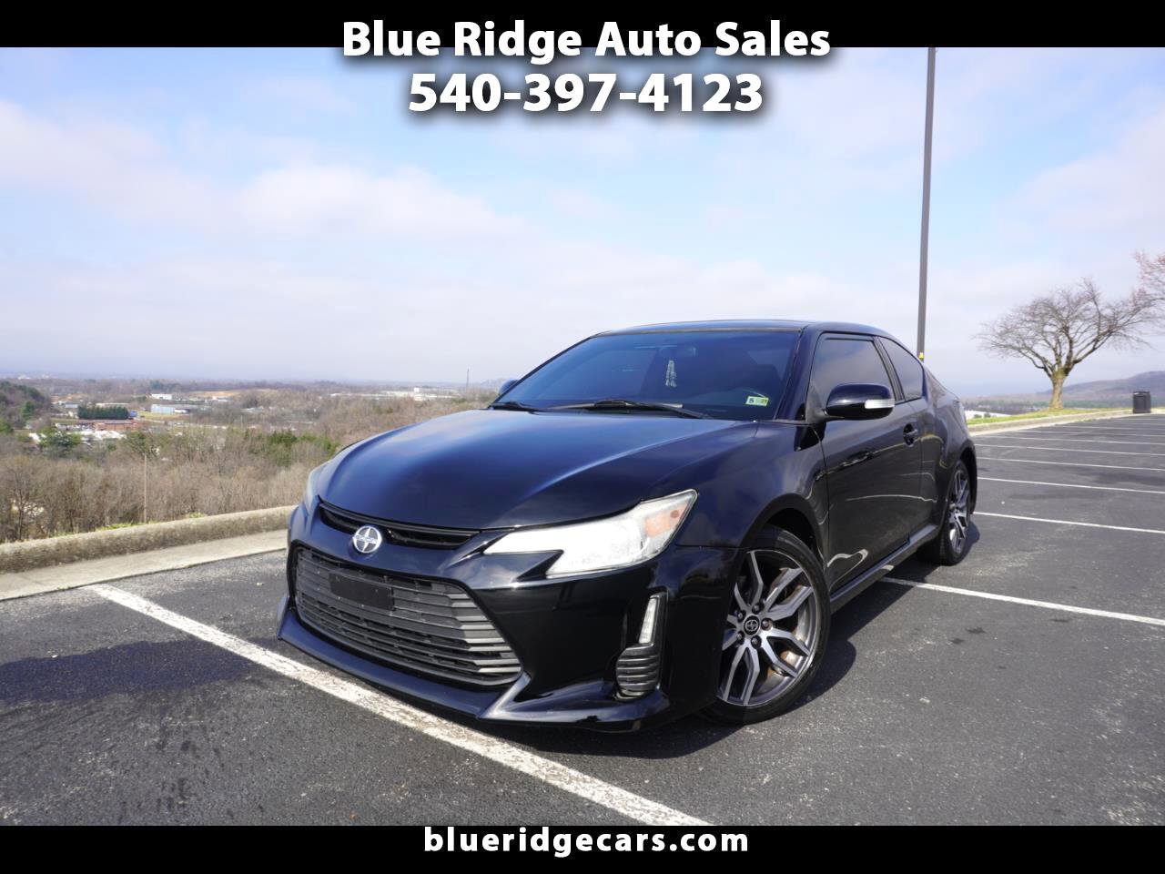 Used 2015 Scion tC image 1