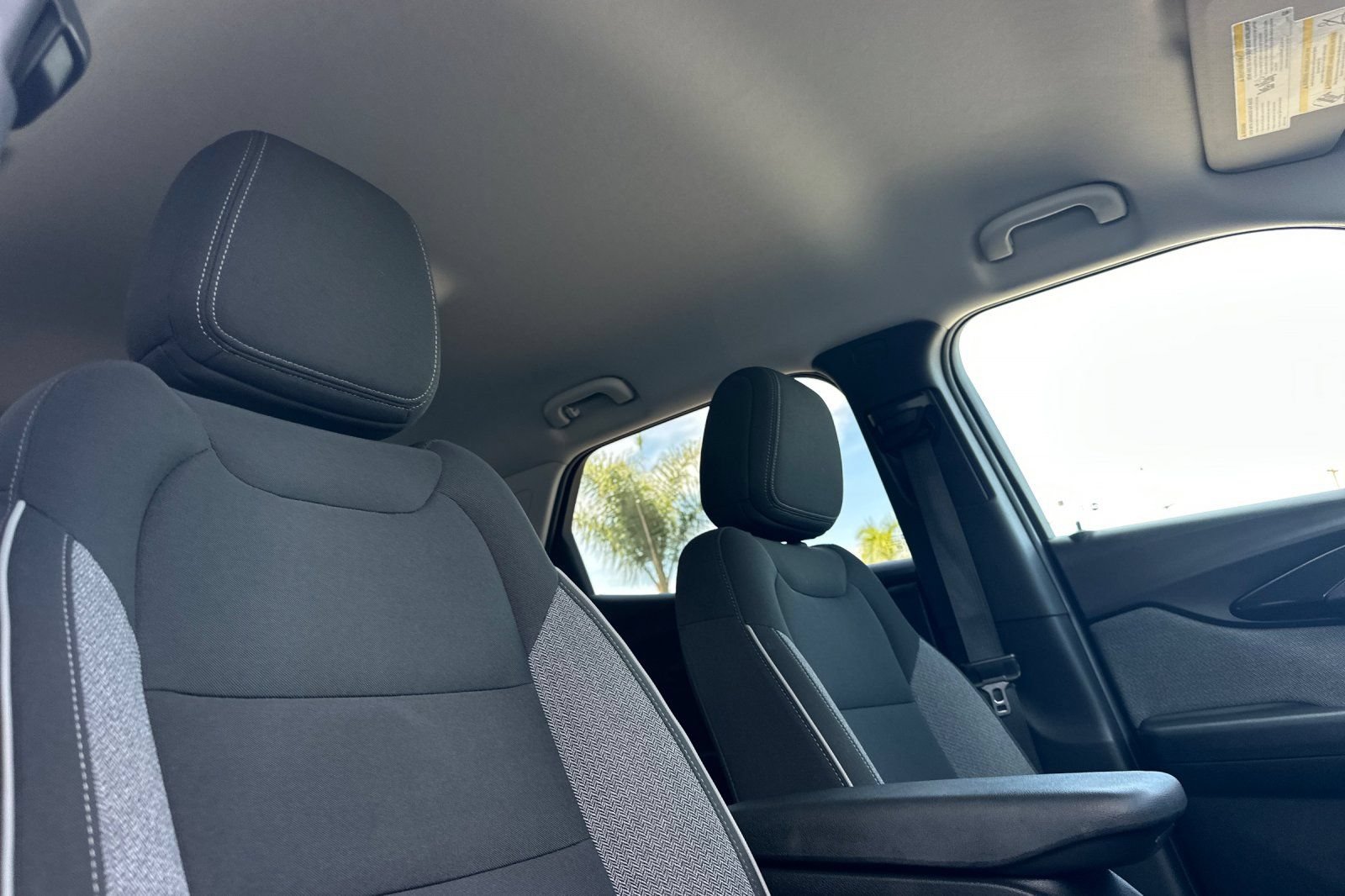 Used 2023 Chevrolet TrailBlazer LT w/ Convenience Package FWD image 20