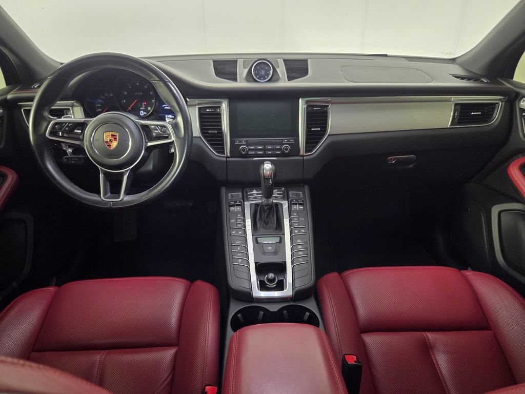 Used 2018 Porsche Macan GTS AWD/4WD image 26
