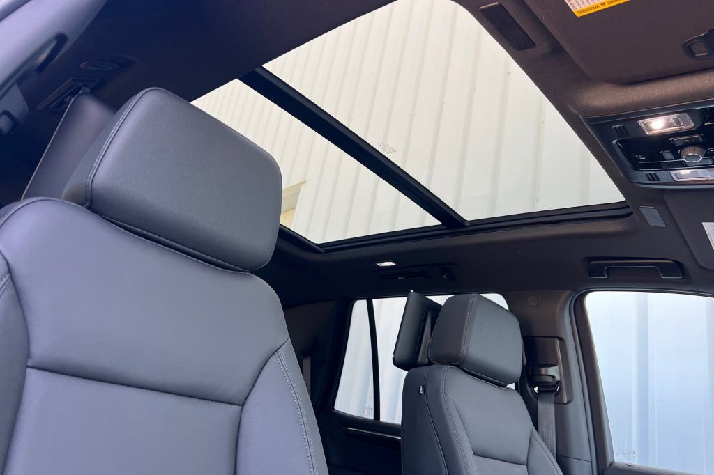 New 2026 Chevrolet Tahoe Z71 w/ Z71 Off-Road Package AWD/4WD image 15