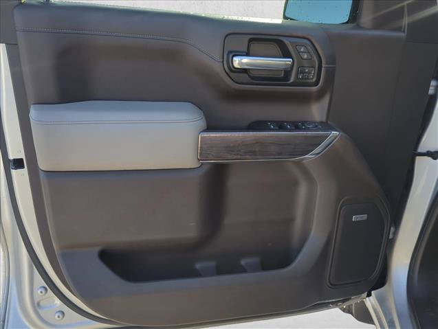 Used 2019 Chevrolet Silverado 1500 LTZ w/ LTZ Premium Package AWD/4WD image 8