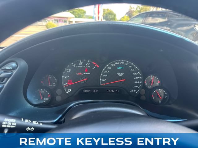 Used 2004 Chevrolet Corvette Z06 w/ Memory Package RWD image 15