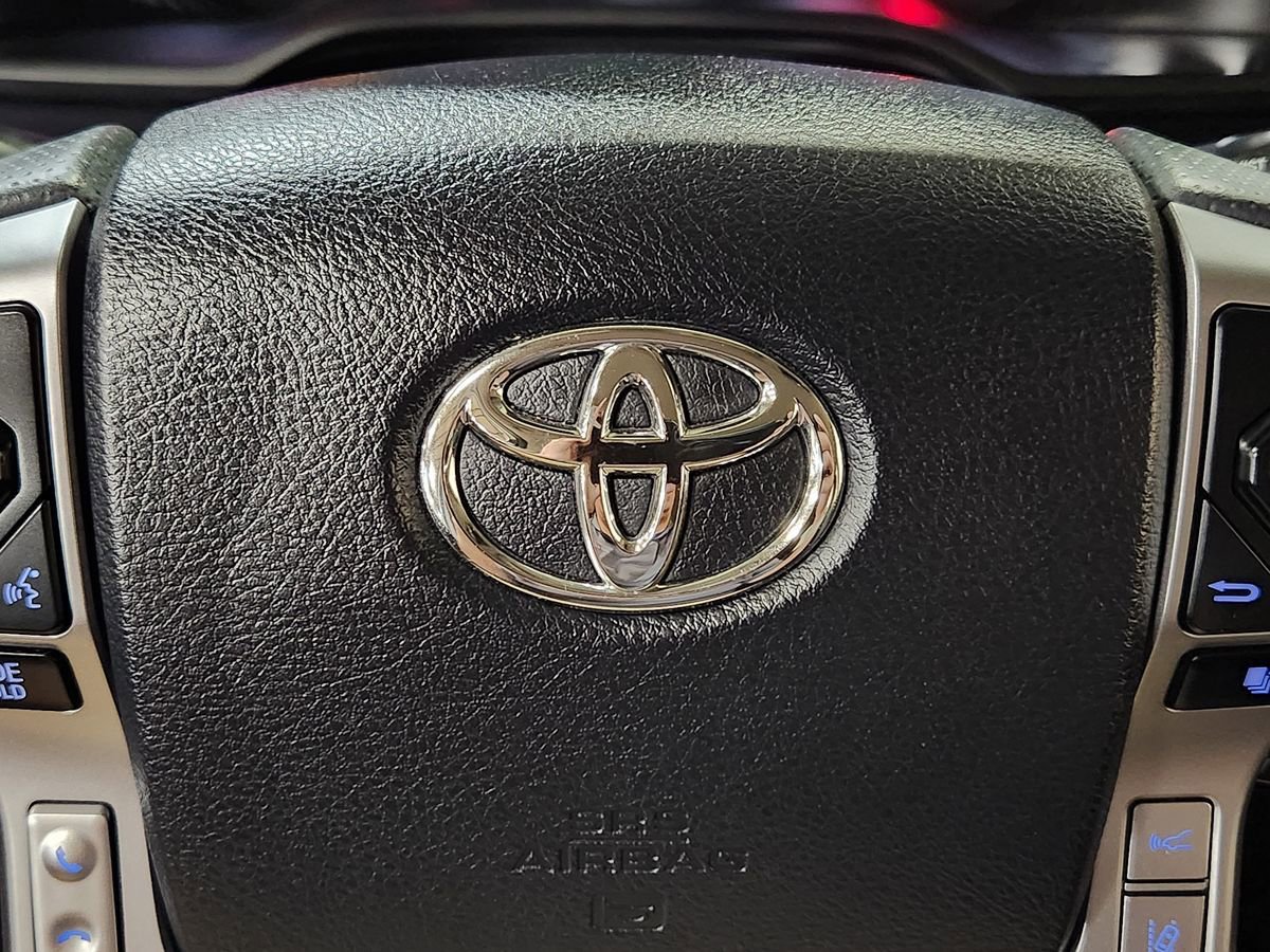 Used 2022 Toyota 4Runner SR5 RWD image 46