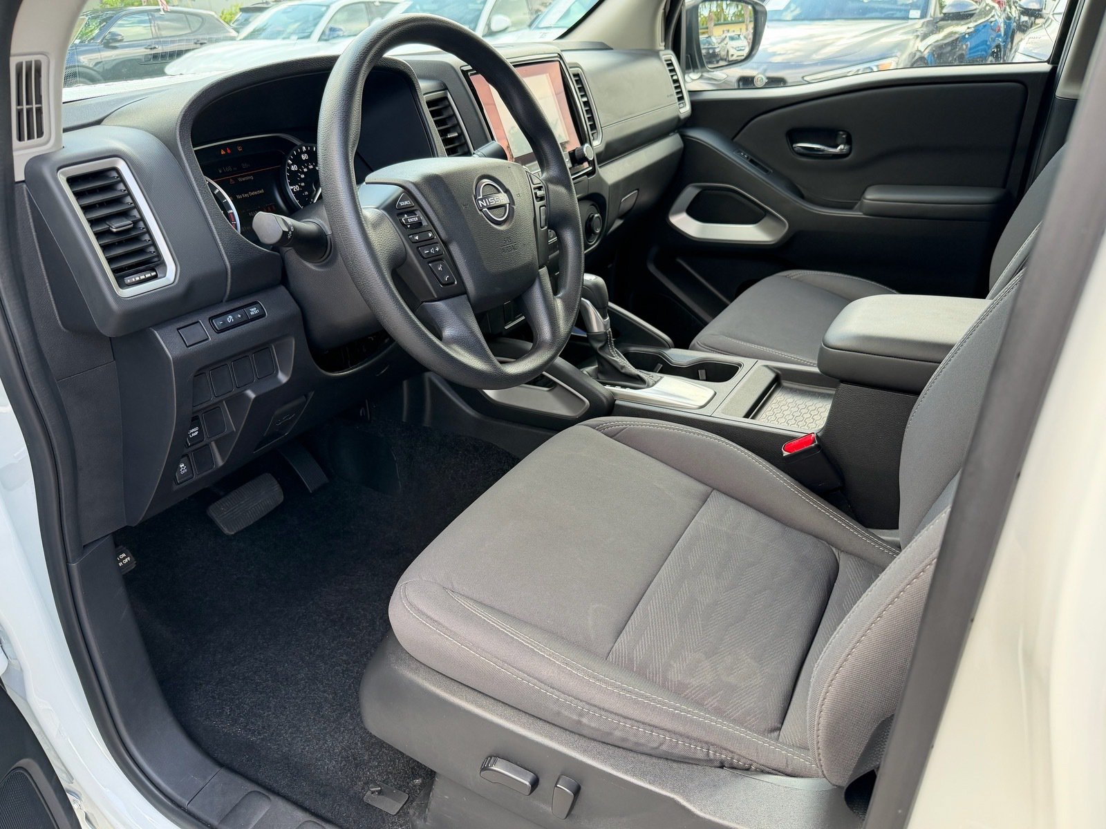 Certified 2024 Nissan Frontier SV RWD image 13