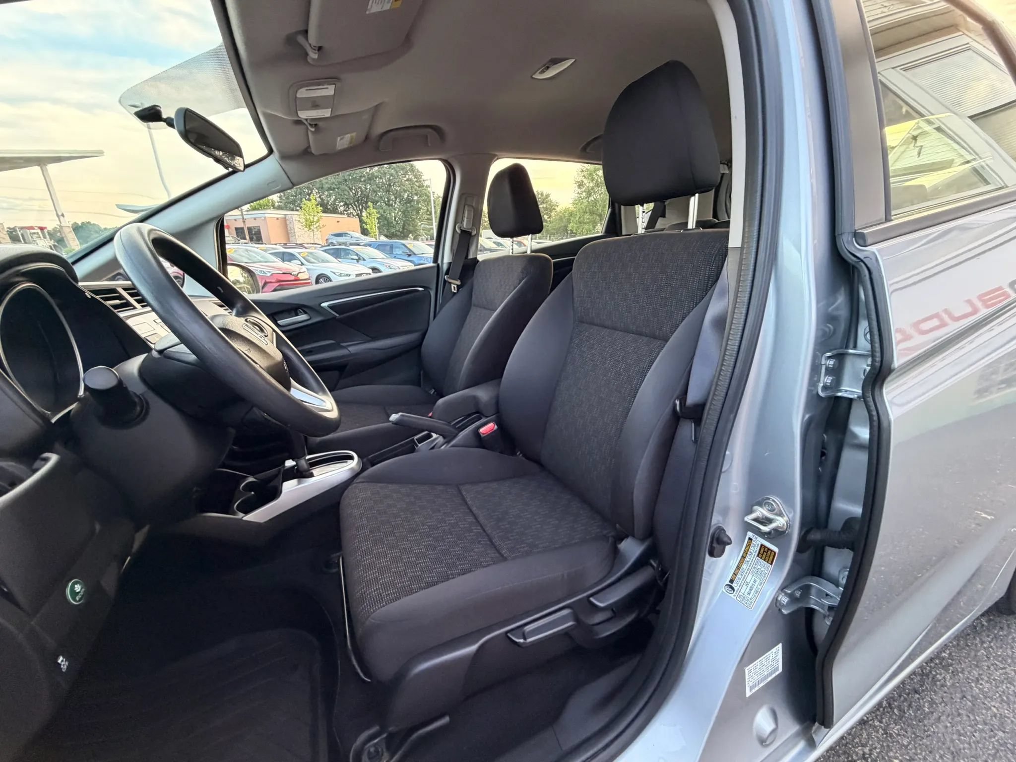 Used 2017 Honda Fit LX image 11
