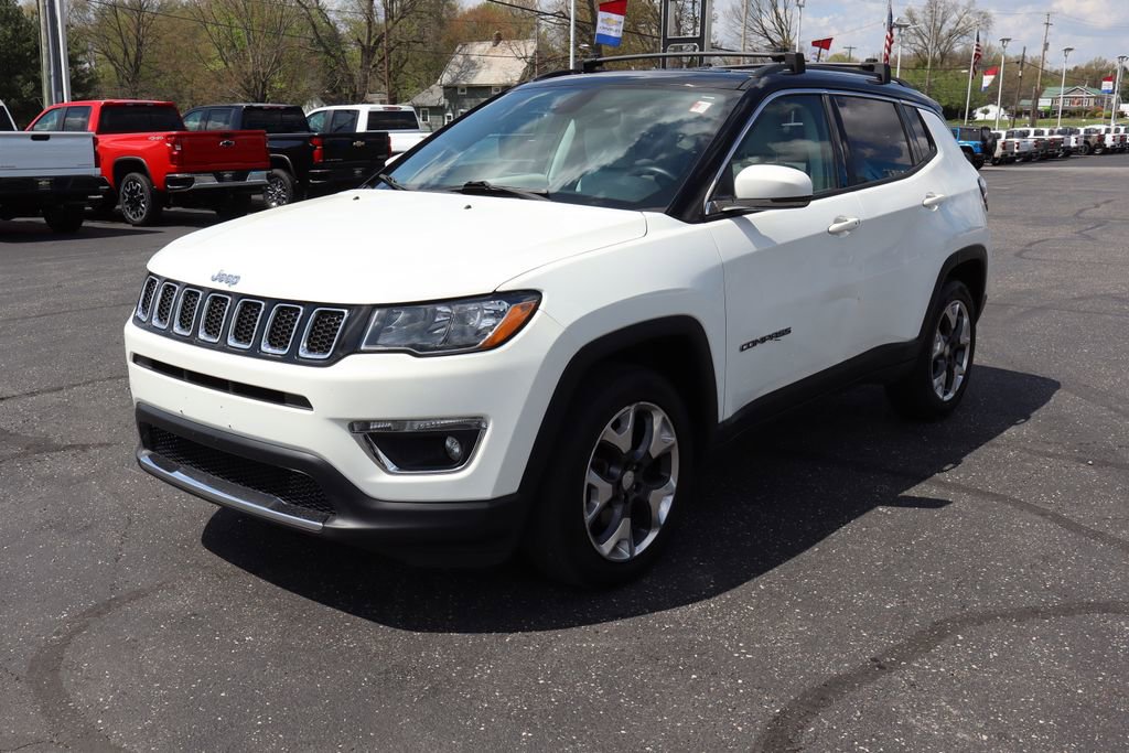 Used 2017 Jeep Compass Limited w/ Navigation Group AWD/4WD image 35