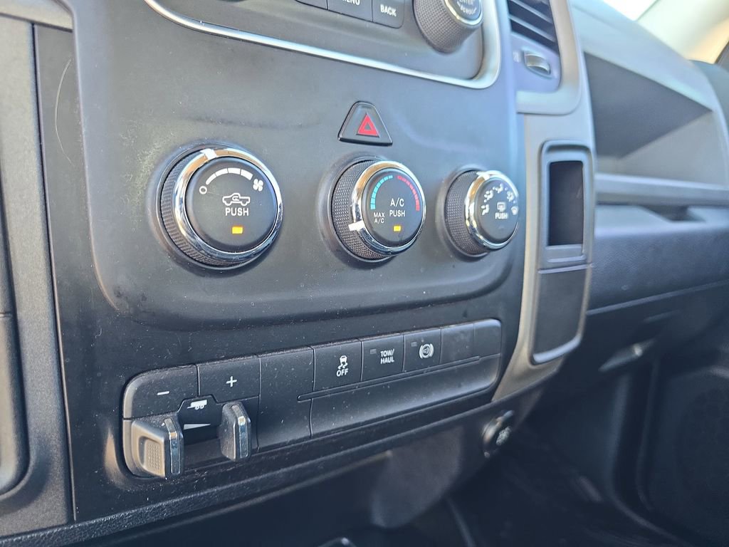 Used 2016 RAM 2500 Tradesman w/ Chrome Appearance Group image 22