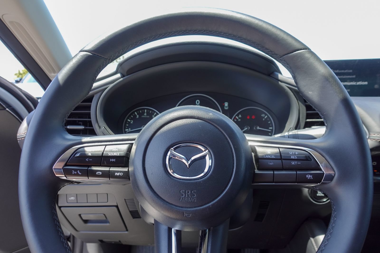 Used 2025 MAZDA MAZDA3 s FWD image 19