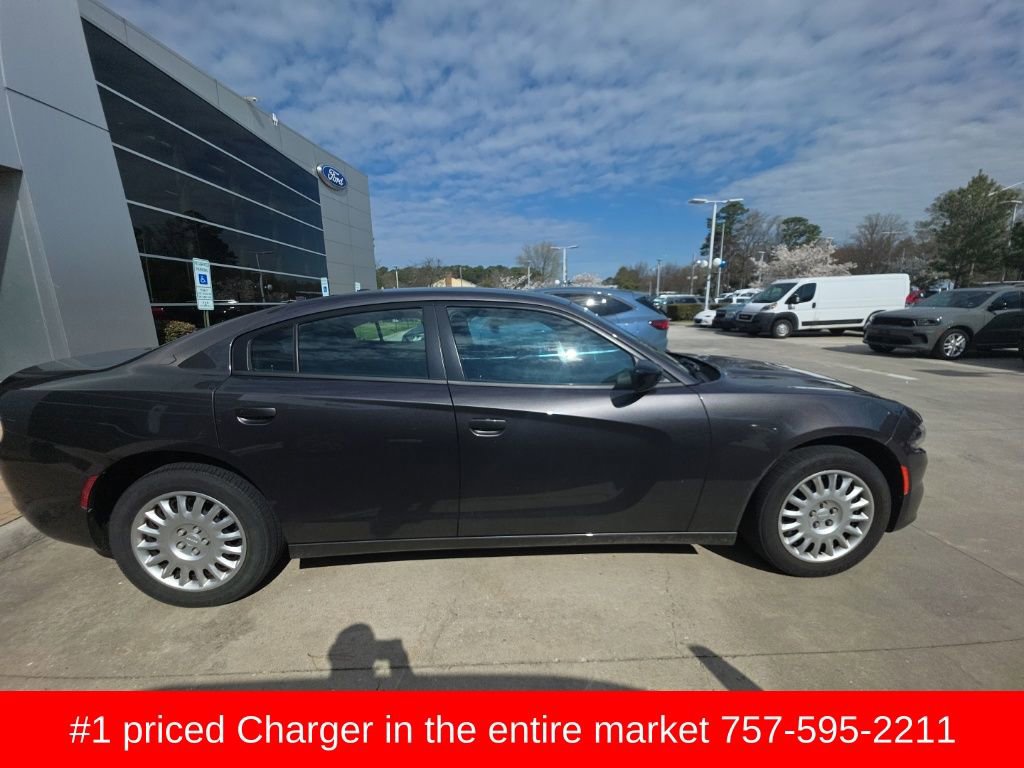 Used 2023 Dodge Charger Police image 4