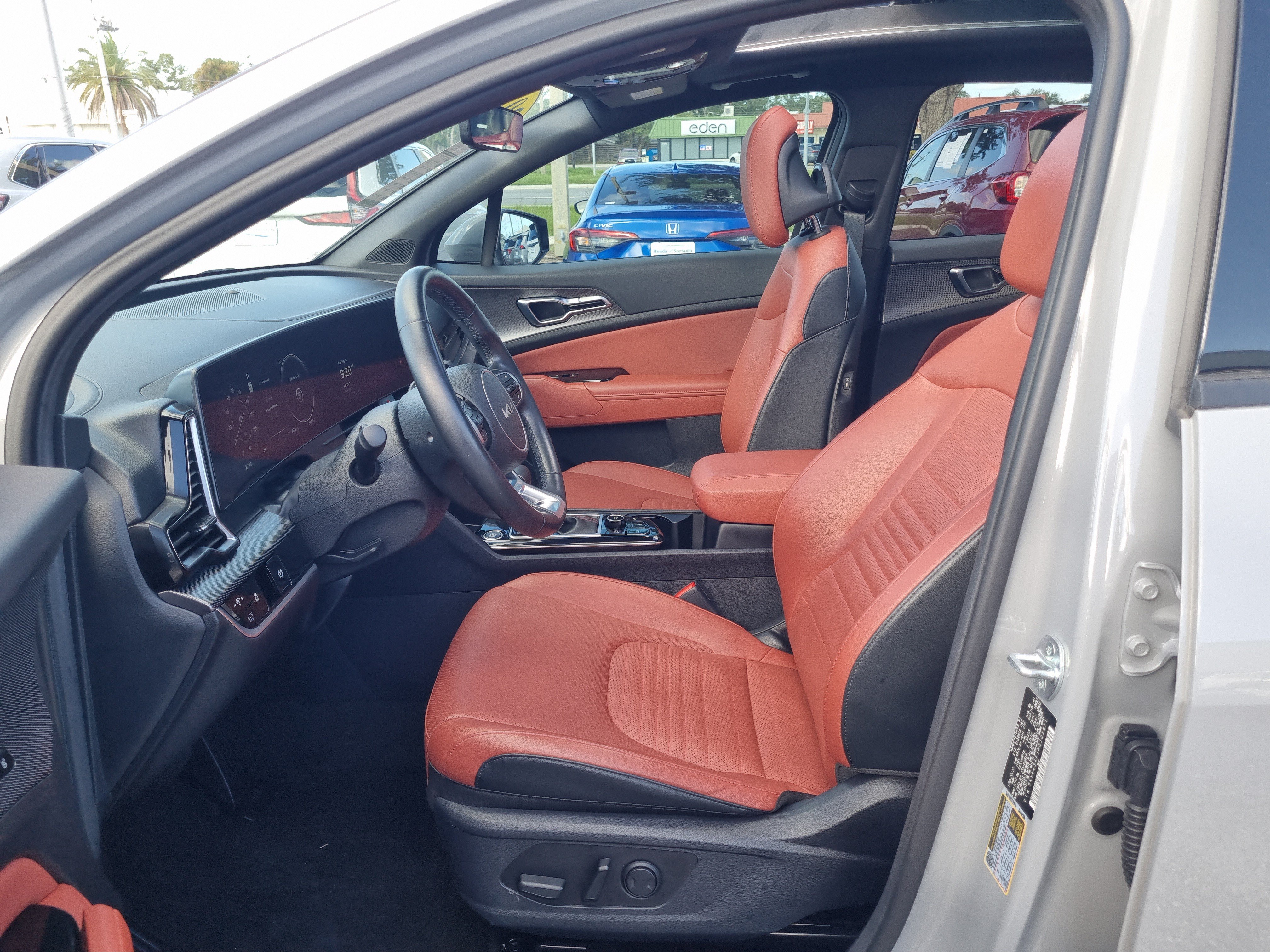 Used 2023 Kia Sportage SX FWD image 24