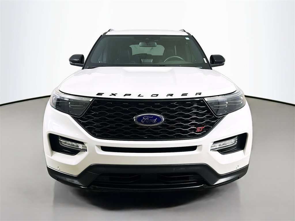 Used 2020 Ford Explorer ST w/ ST Street Pack image 2
