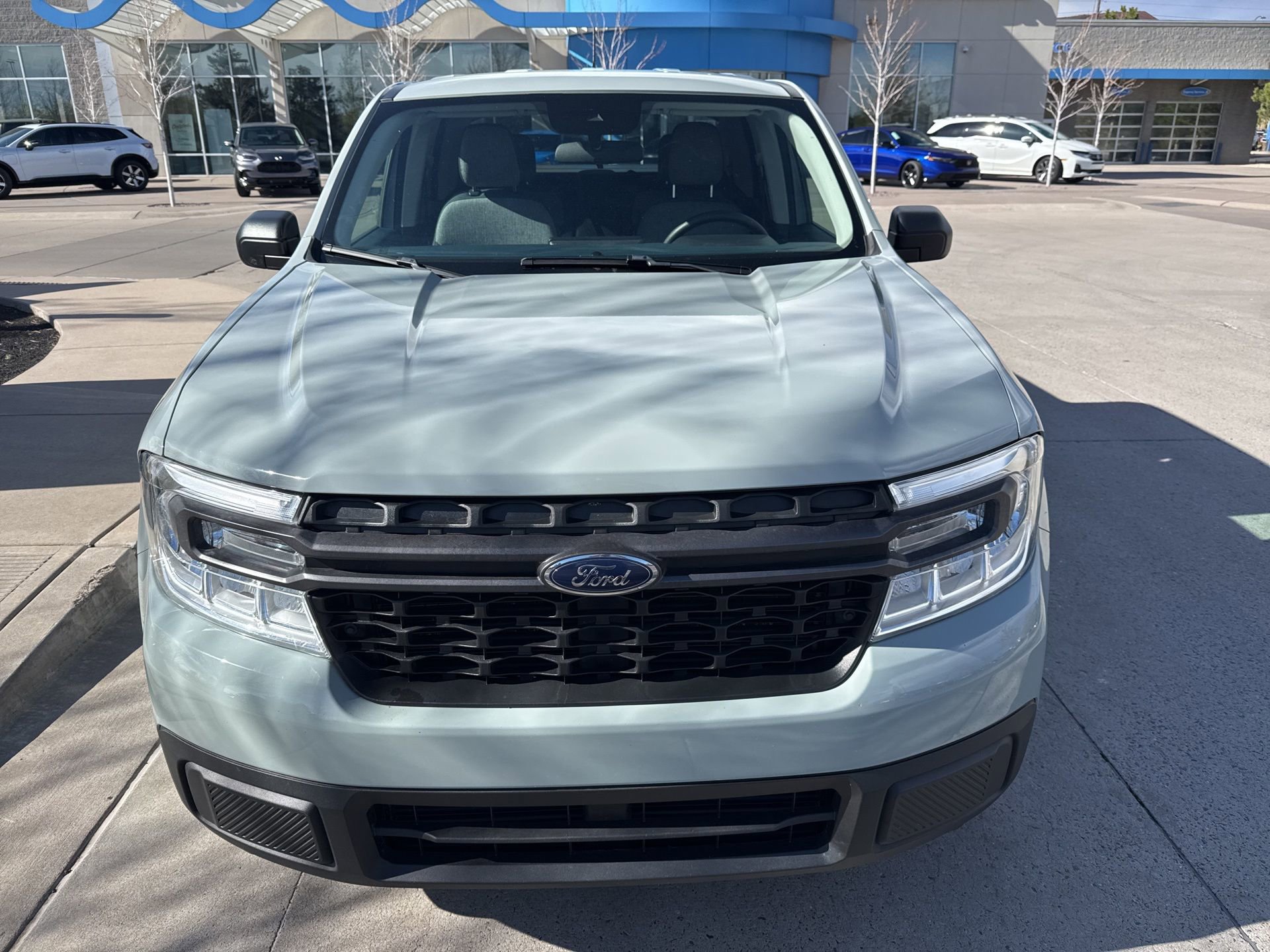 Used 2024 Ford Maverick XLT image 2