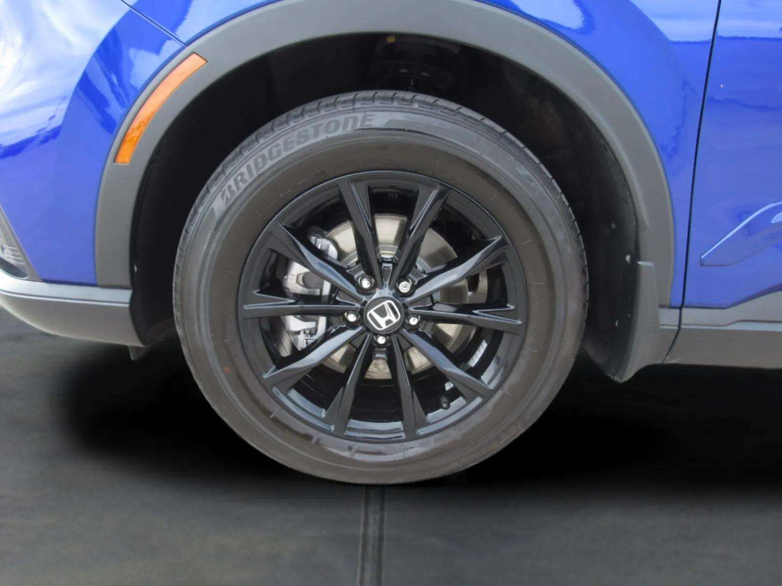 Certified 2024 Honda CR-V Sport-L image 4