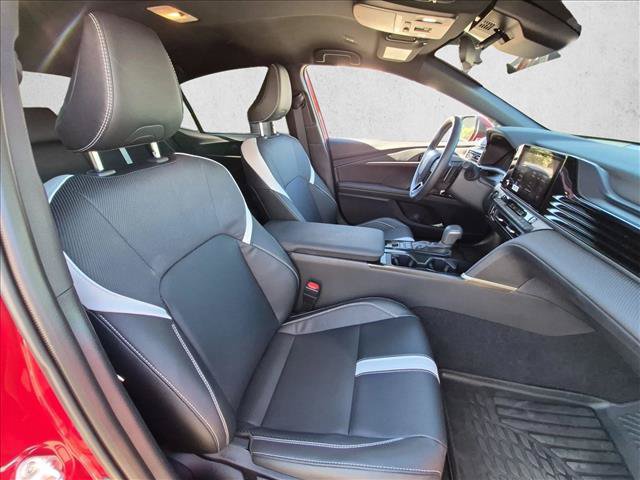 Used 2026 Toyota Camry SE FWD image 14