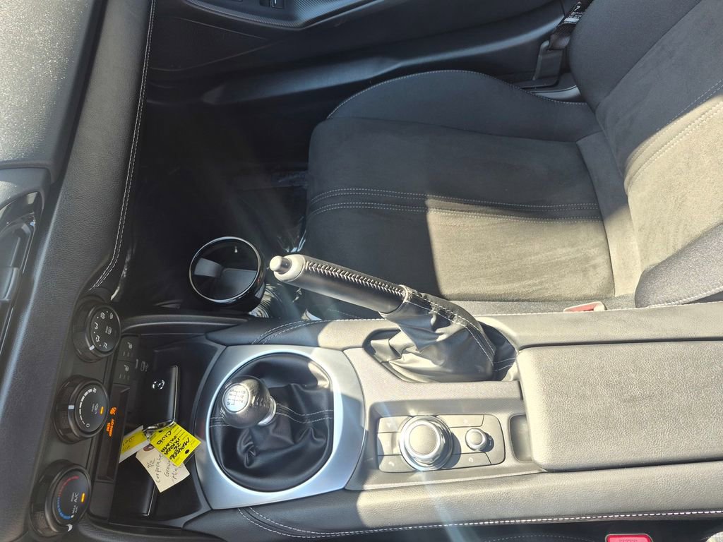 Used 2025 MAZDA MX-5 Miata Club image 15