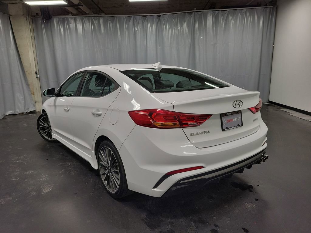 Used 2018 Hyundai Elantra Sport image 7