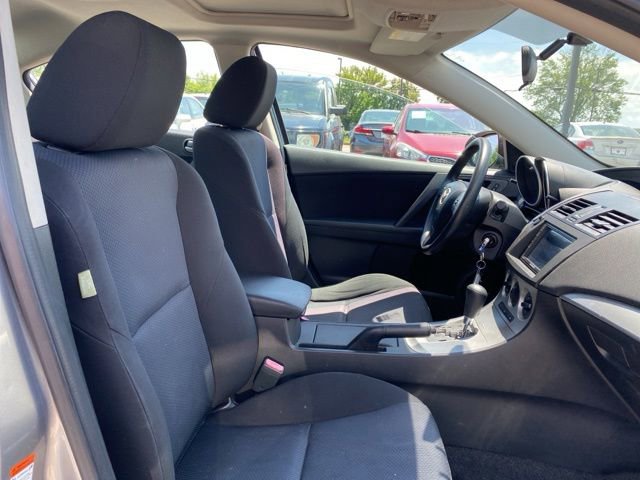 Used 2011 MAZDA MAZDA3 i Touring FWD image 27