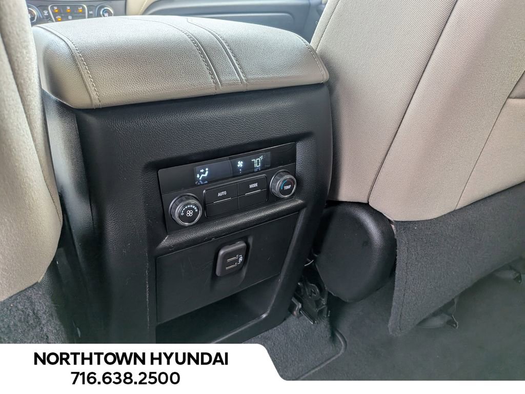 Used 2023 Chevrolet Traverse LS w/ Safety Package image 33