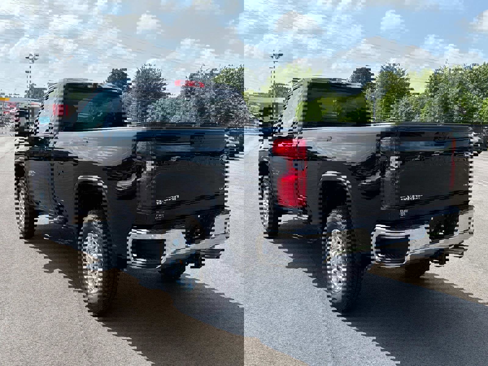 New 2025 Chevrolet Silverado 3500 LT image 12